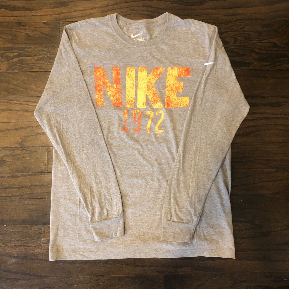 Men’s Nike Long Sleeve T-Shirt
